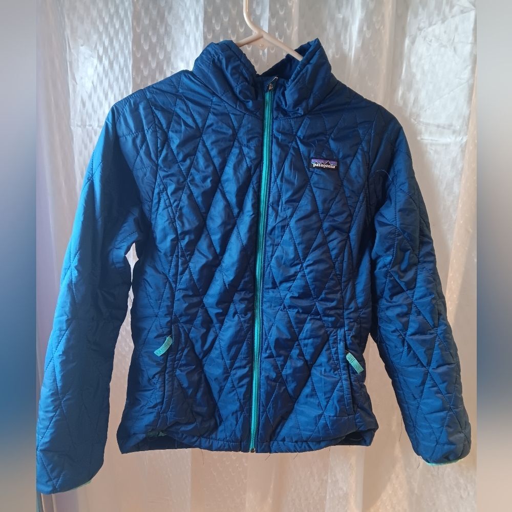 Patagonia Kids Blue Quilted Jacket Size L(12)
